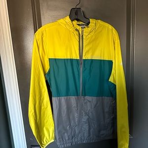 Men’s Eddie Bauer wind breaker